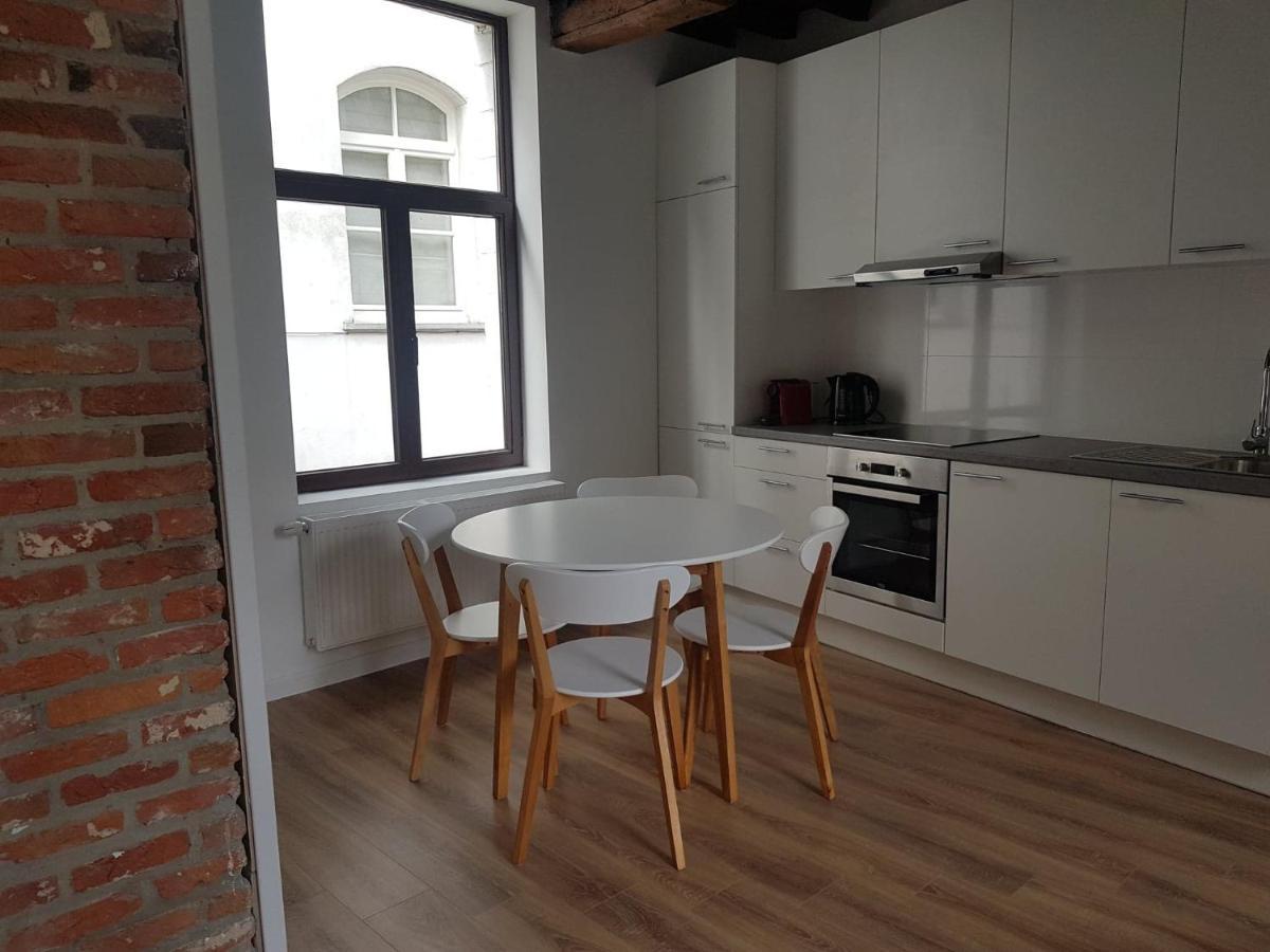 Al In Den Aap Gelogeerd? Apartment Mechelen Exterior photo